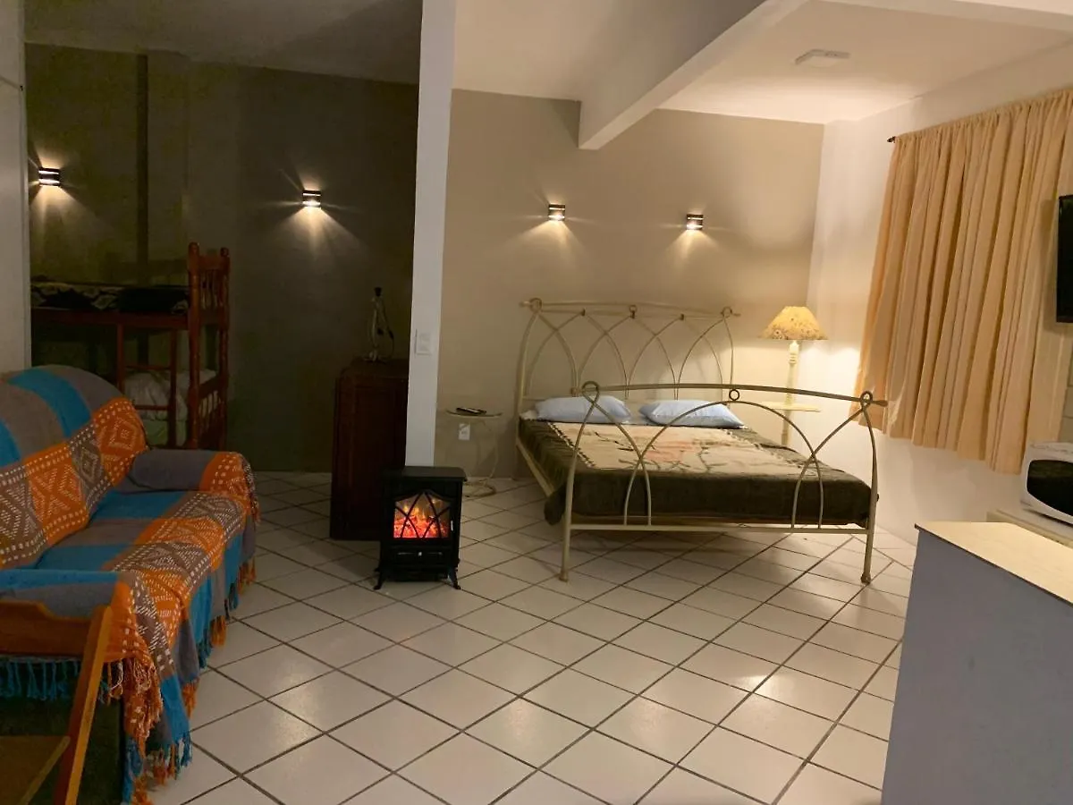 Kitnets Kretzer Hinckel Centro Apartamento Barracão 0*,  Brasil